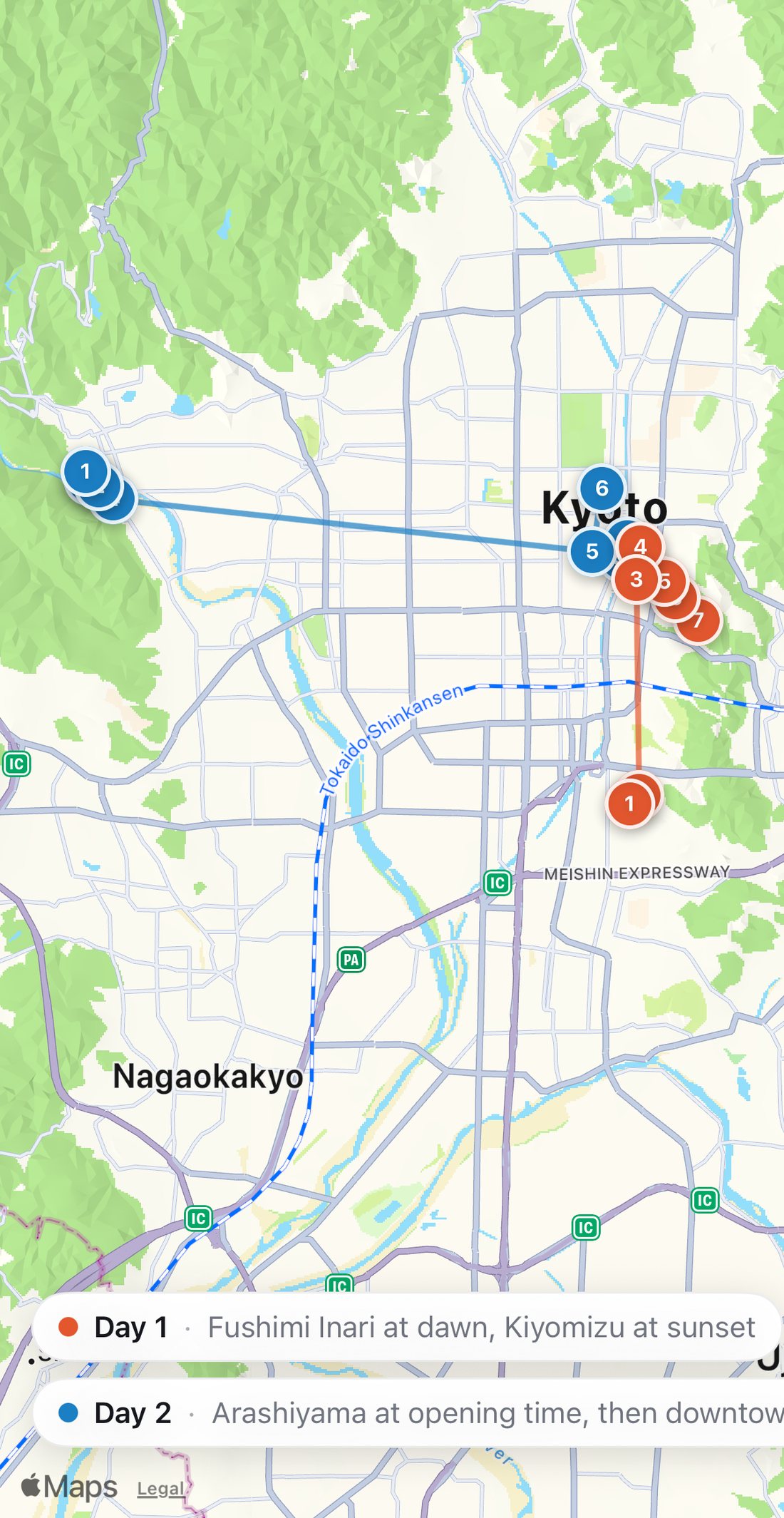 Bilbo's map of Kyoto with the two days drawn as colored routes: Day 1 in orange, Day 2 in blue.