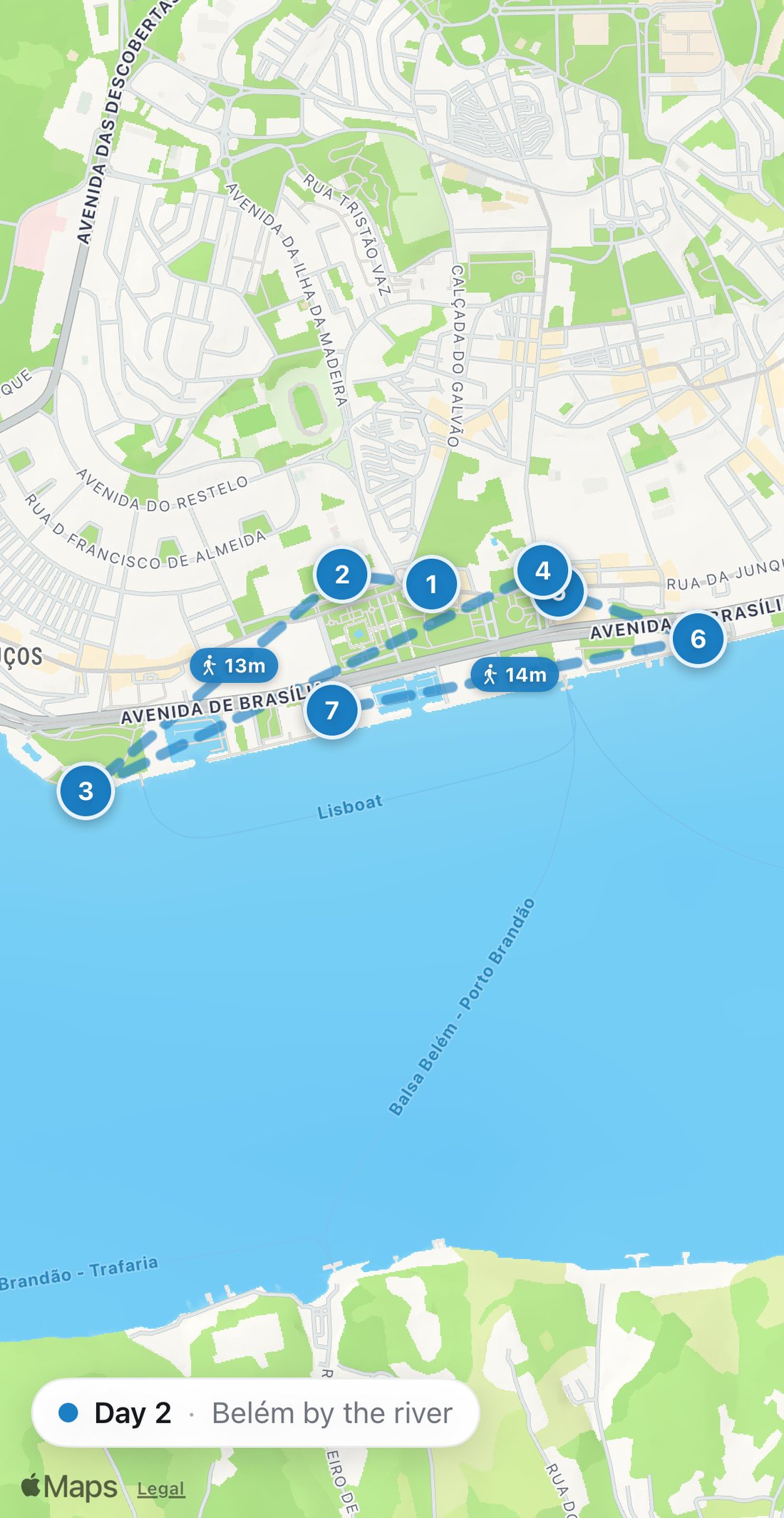 Bilbo's map of Day 2 in Lisbon: seven numbered blue stops on a walking route, from Pastéis de Belém to Portugália Belém.
